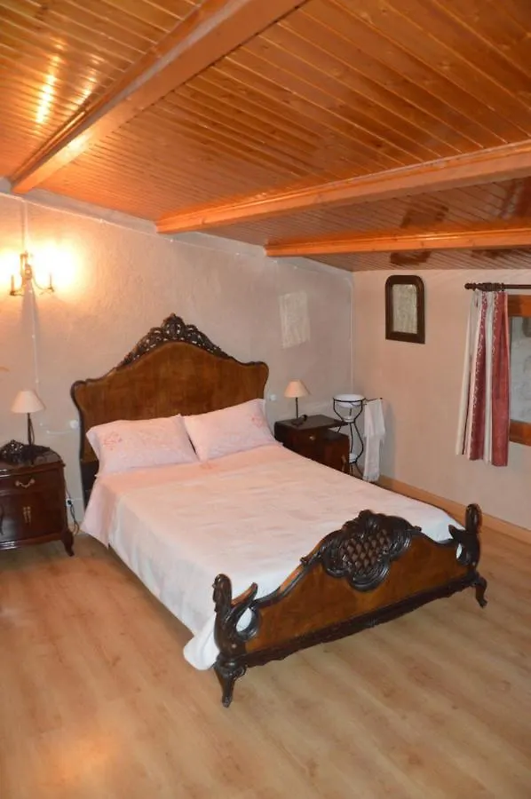 Casa rural Hostal Cal Gorro Arnes
